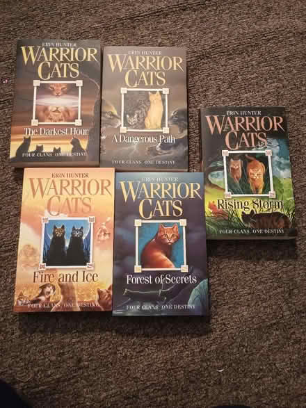 Photo of free Warrior Cats books (Abbey Hey M18) #1