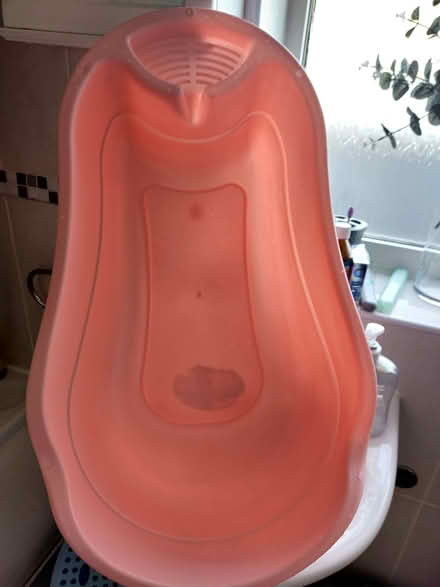 Photo of free Baby bath (Greaves LA1) #2