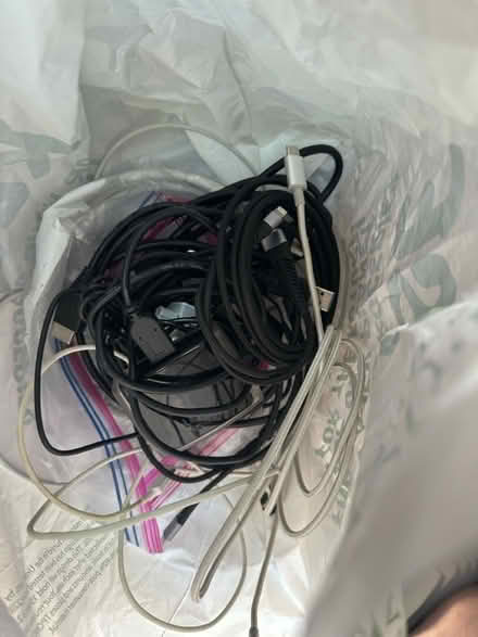 Photo of free Bag of cables (Westchester nr LMU) #1