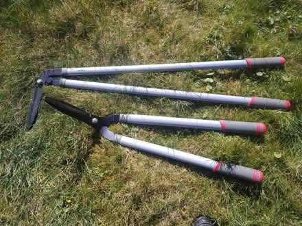 Photo of free Long handled garden shears (Letchworth SG6) #1