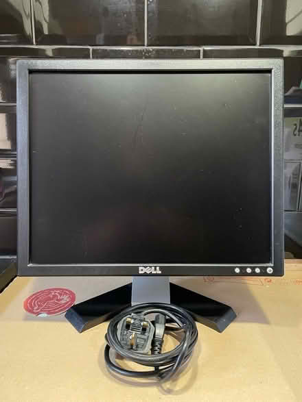 Photo of free Dell 17 inch Monitor (Collier Row RM1) #1