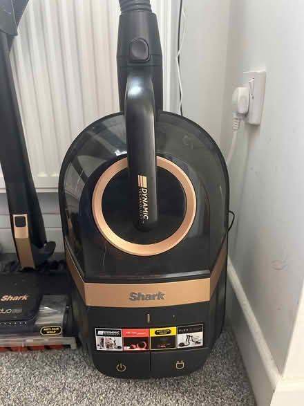 Photo of free Shark Vacuum (Berriew SY21) #2