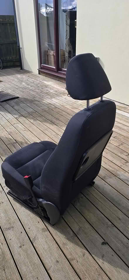 Photo of free VW Tiguan drivers seat (Langtree) #3