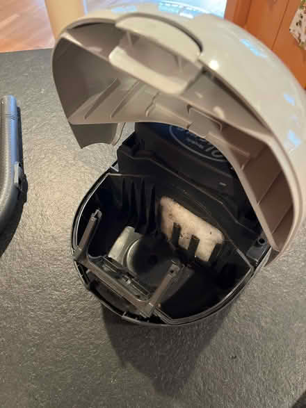 Photo of free Canister vacuum (Farmington Hills) #2