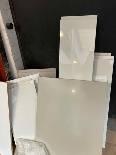 Photo of free Wood doors and tiles (SE16) #2