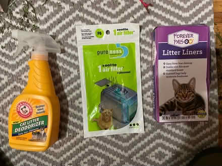 Photo of free Cat supplies (Stanardsville- near library.) #1