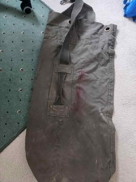 Photo of free Army kit bag (Barnard's Green WR14) #1