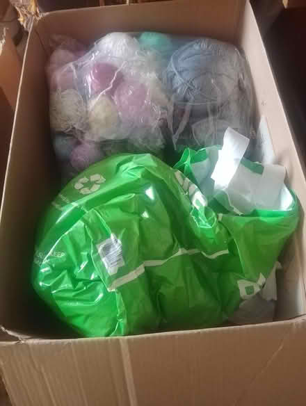 Photo of free Box of wool (PO12) #1