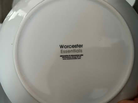 Photo of free Bowls, small plates and big plates (RG4) #1