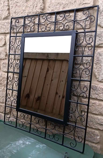 Photo of free mirror (Bussage GL6) #1