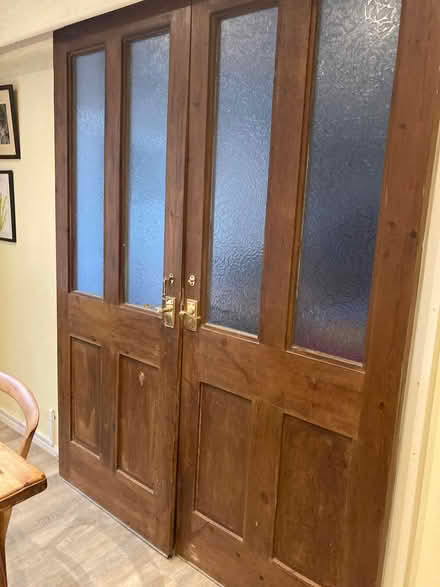 Photo of free doors with glass panels (Heelands MK13) #1