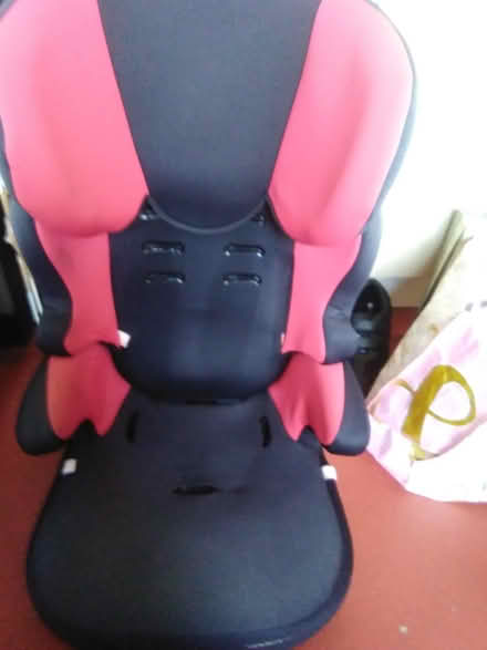 Photo of free car seat (CH64) #1