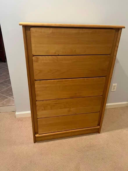 Photo of free old dresser, blonde color (Tenleytown) #2