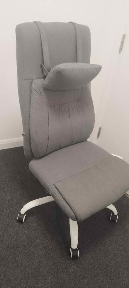 Photo of free Desk chair (E15) #2