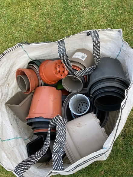 Photo of free Plant pots (PO14 Hill Head) #1