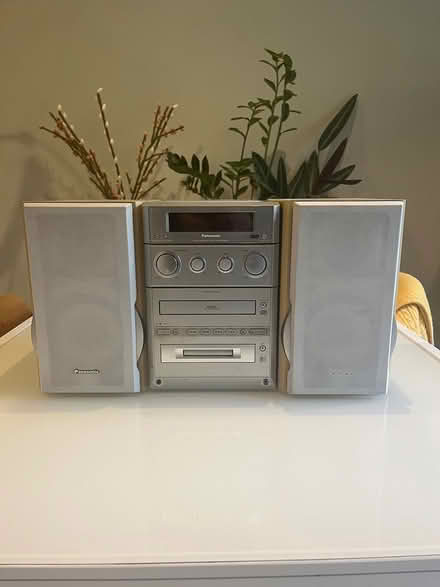 Photo of free Panasonic CD player & radio (Islington) #1