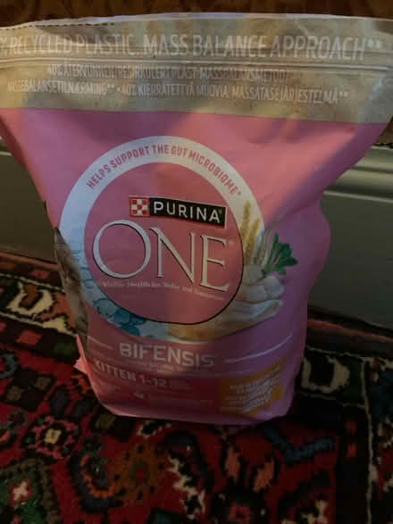 Photo of free Kitten food (Morningside/Comiston EH10) #1