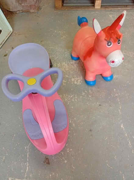Photo of free Child Wiggle Bike & Bouncy Unicorn (YO25 (Fridaythorpe)) #1