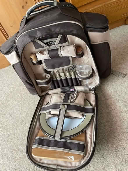 Photo of free Picnic Rucksack (Twyford RG10) #4