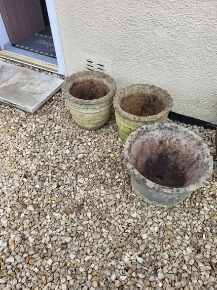 Photo of free 3 concrete pots (SN2) #1