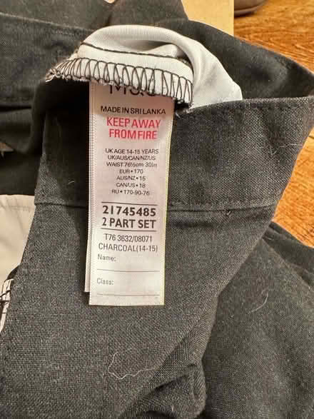 Photo of free School uniform (Gleadless Common S12) #4