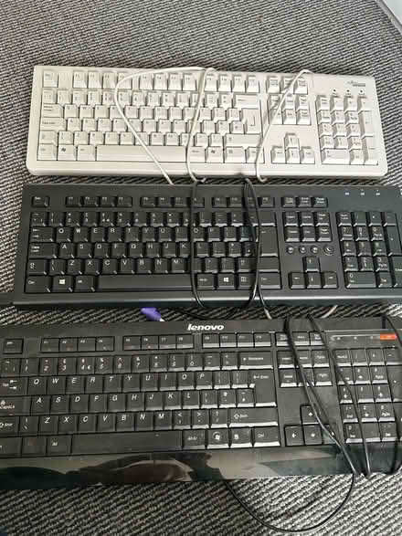 Photo of free PC keyboards (windsor-maidenhead-freegle CGA SL4) #1