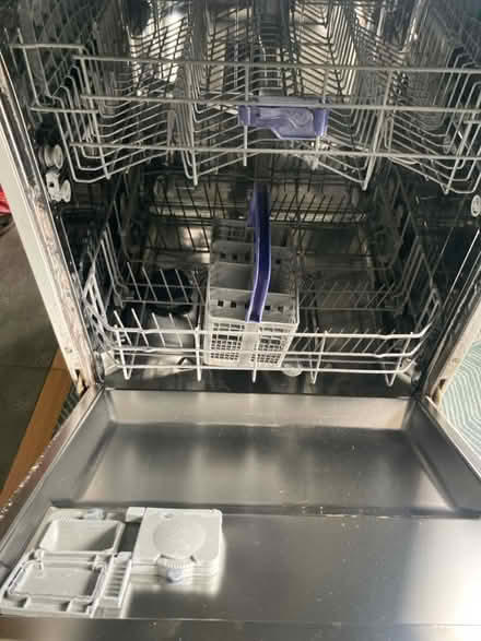 Photo of free Dish washer beko (Welwyn AL6) #2