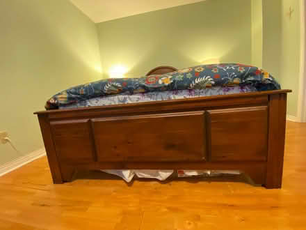 Photo of free Queen sized bed & mattress (Hurontario & Eglinton) #2