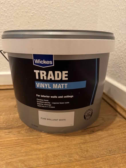 Photo of free White paint (Marston OX3) #1