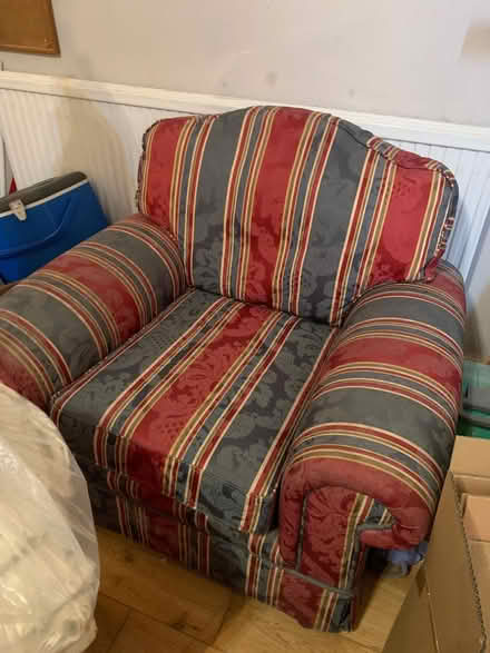 Photo of free Comfy arm chair (West Hampstead NW2) #1