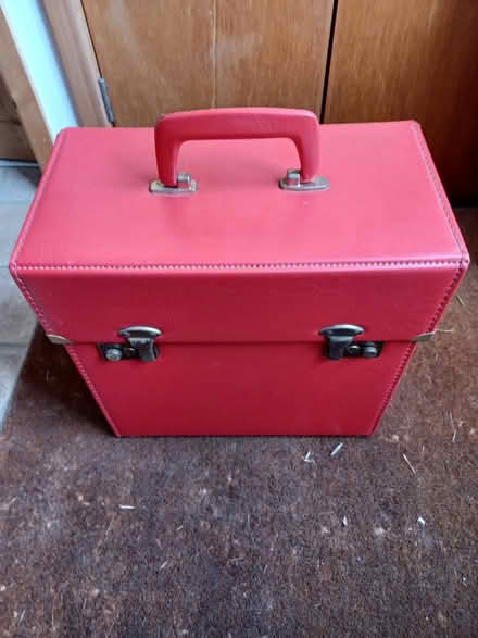 Photo of free LP case (Central Hitchin, SG5) #1