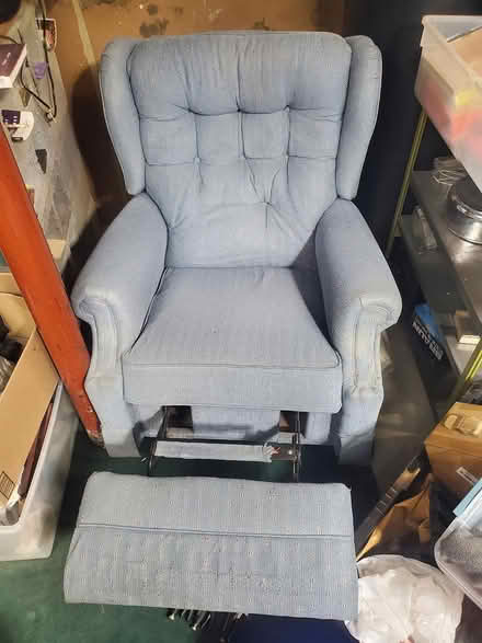 Photo of free Gray/blue La-Z-Boy recliner (Out Waterloo, past WARF 4 mi) #2
