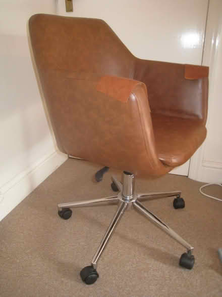 Photo of free Office chair (Llandrillo yn Rhos LL28) #2