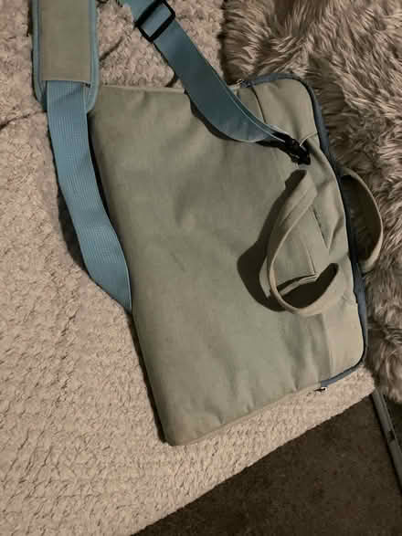 Photo of free Laptop bag (Sl25xg slough) #1