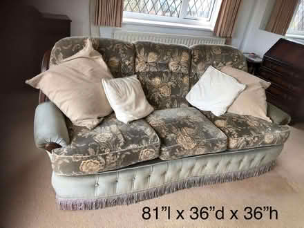 Photo of free 3-piece suite (Spital CH63) #1