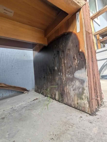 Photo of free Wooden Bench, 7ft Long (Salvage) (Martinez) #4