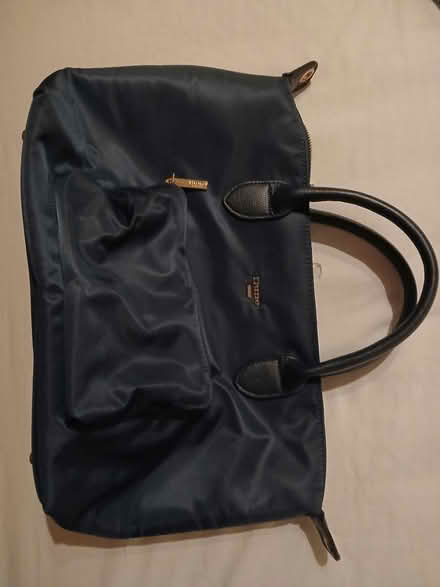 Photo of free Blue handbag (Tottenham) #1
