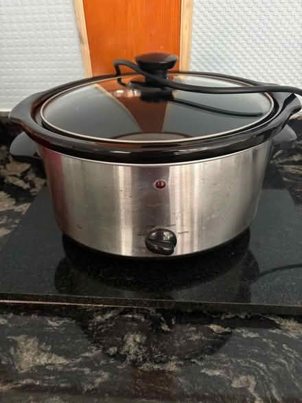 Photo of free Slow Cooker (Ashburton CR0) #1