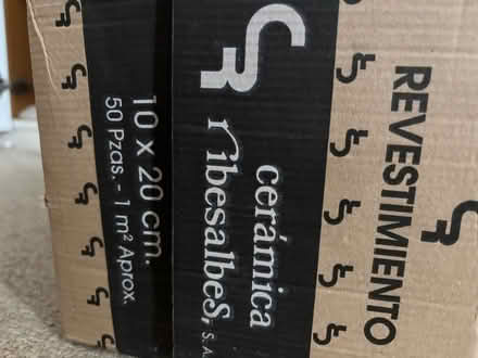 Photo of free Box of tiles (Wimbledon, near station) #2