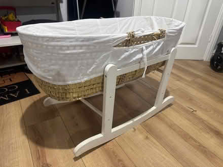 Photo of free Moses Basket (L4) #1