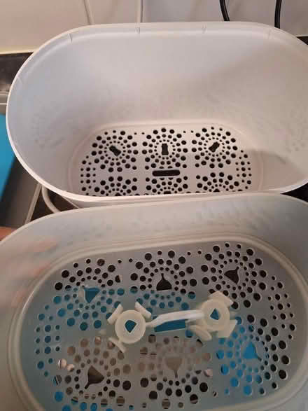 Photo of free Baby bottle Steriliser Philips Avent (Rotherhithe SE16) #1