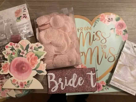 Photo of free Ms to Mrs decorations (Sylvan Lake, Michigan) #1