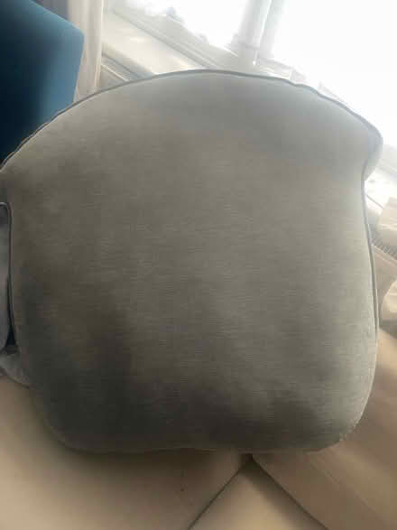 Photo of free Big relaxing pillow (CM13) #1