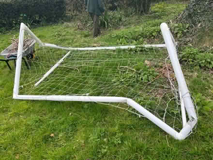 Photo of free Dead football goals (HR6) #2