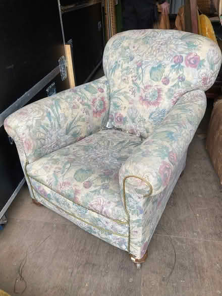 Photo of free Armchair for reupholstering (Dunfermline KY11) #1