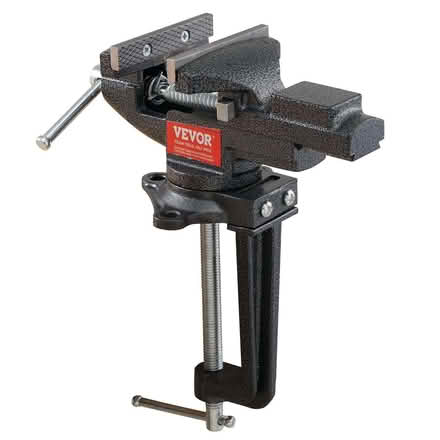 Photo of table vice with clamp (Carrickfergus BT38) #1