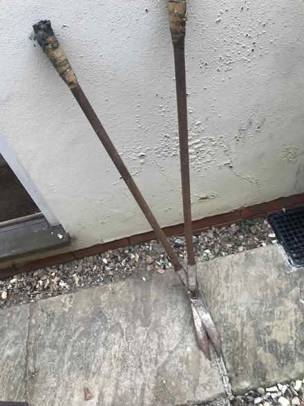Photo of free Vintage long-handle shears. (Wootton OX13) #2