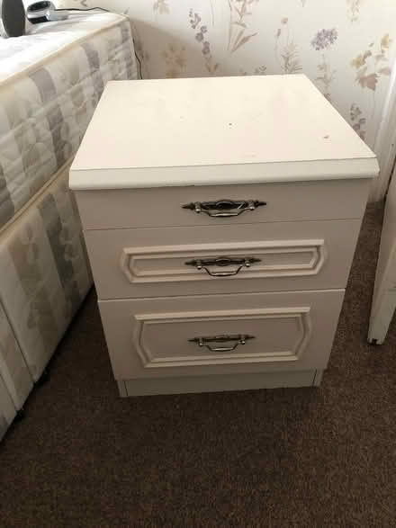 Photo of free One bedside unit (L9) #1