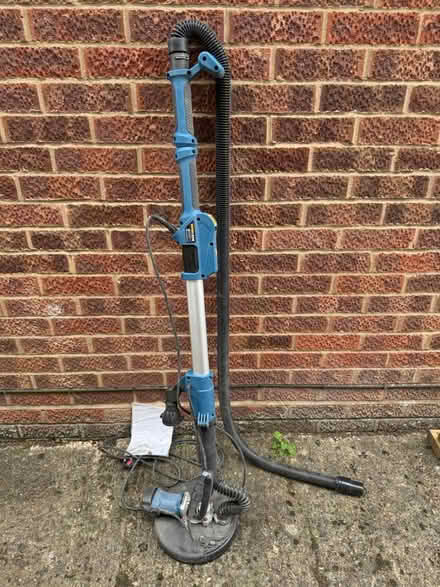 Photo of free Telescopic drywall sander w/ light (Ickleford, SG5) #1