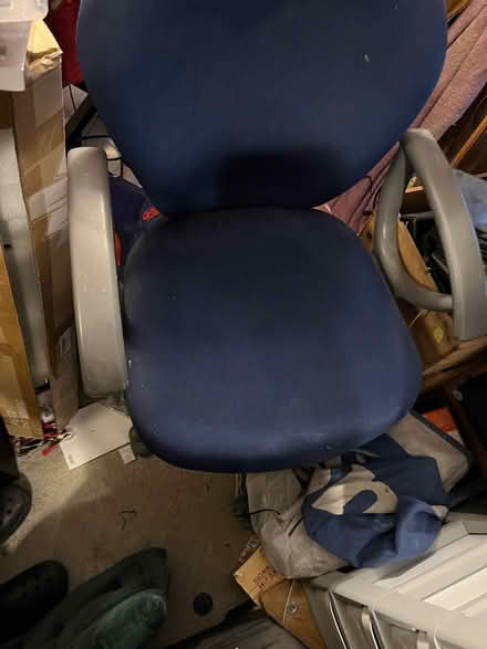 Photo of free Office chair - height adjustable with arms (Coley Ave Area RG1) #1